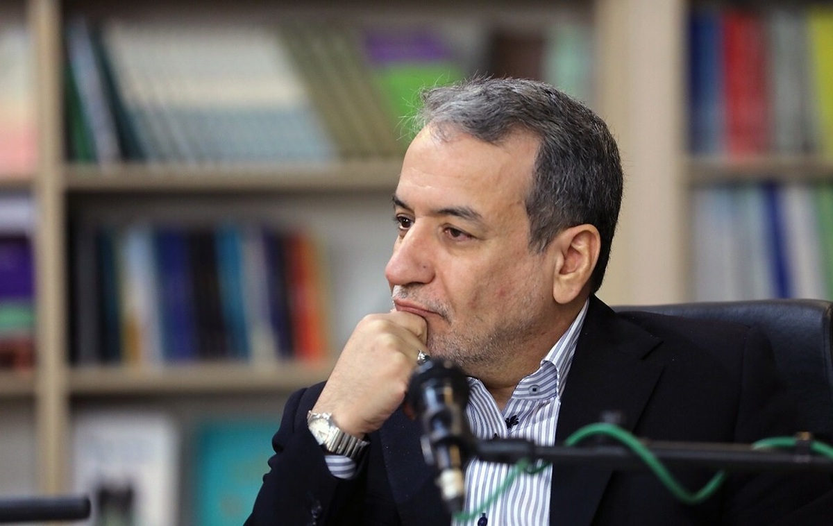عراقچی: یک ایده جدید برای حل مسائل با آژانس مطرح است/ صبر ما انفعالی نیست، بلکه صبر همراه با ابتکار عمل است