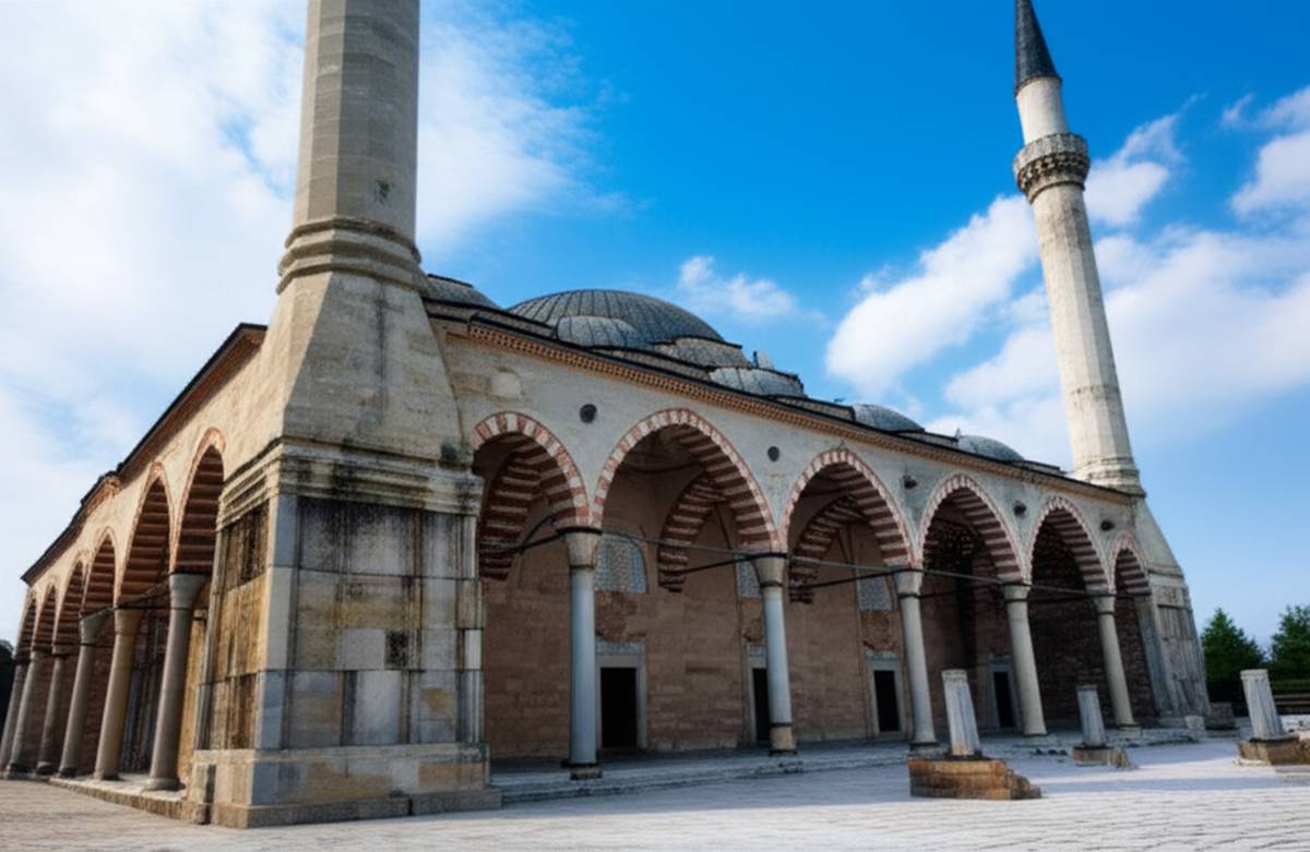 مسجد عیسی بیگ: شاهکار معماری عثمانی در سلجوق
